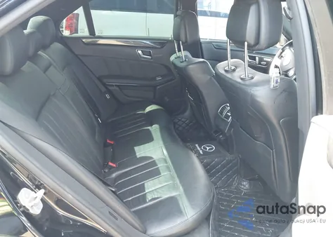 2010 Mercedes-Benz E 550 from USA, damaged, VIN WDDHF7CBXAA055547